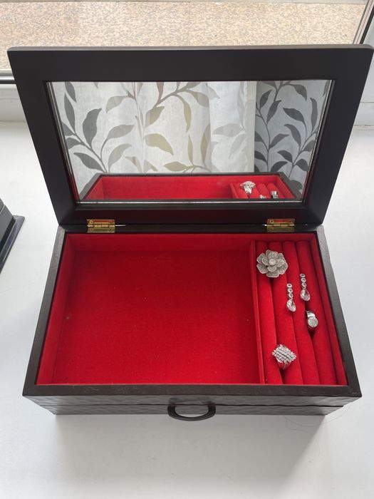 Распродажа шкатулок из Японии от