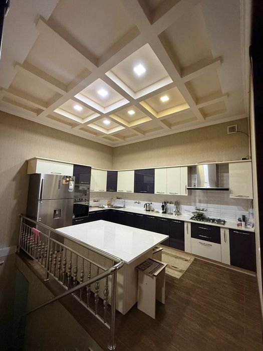 Район: Тошкент Шайхонтохур 
Кўча: Шофайзи махалла 
Хоналар сони: 5 
Ма