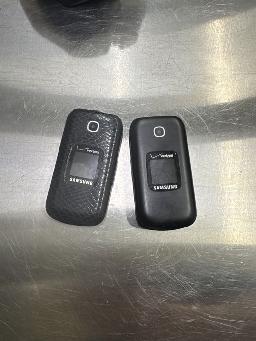 Samsung gusto 3  2 ta