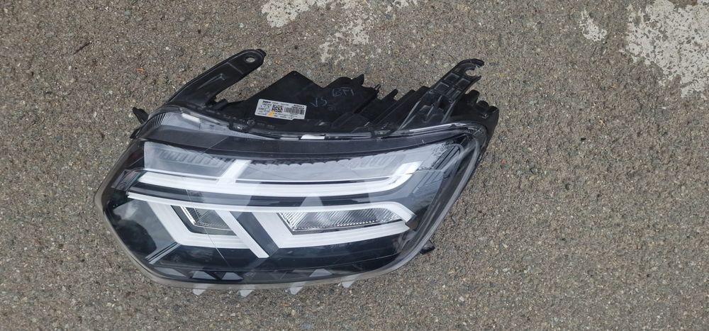 Far   Dacia Duster Stanga an 2021 2024