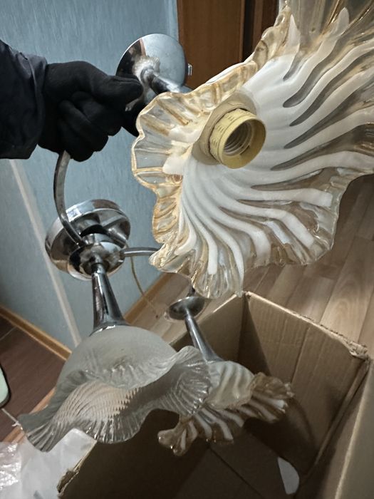 Люстра очень красивая