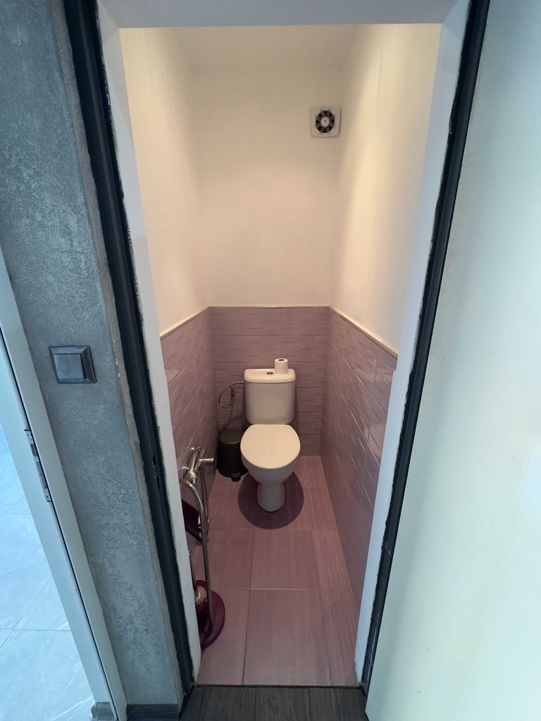 Продава се Тристаен апартамент в Перник, Димова махала - 78 кв.м за 1308 €/кв.м - Снимка #12