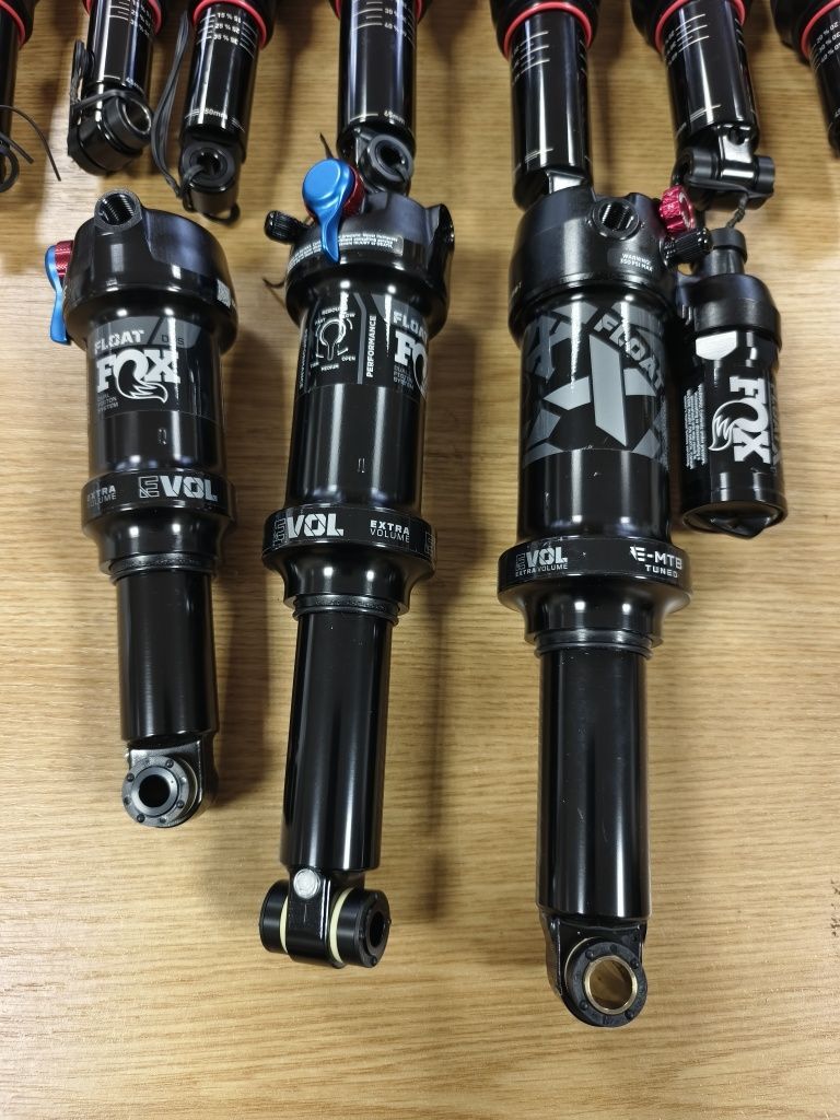 ШОКОВЕ Rockshox Superdeluxe,Sidluxe ULTIMATE Deluxe SELECT+,FOX