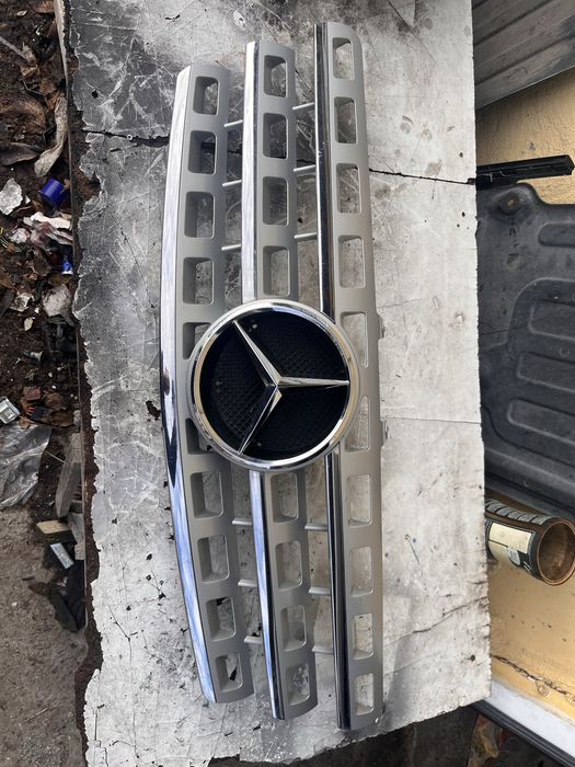 Оригинална решетка Мерцедес ML W164 фейслифт /  Facelift