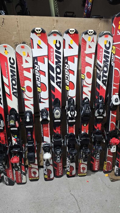 Vand Ski-uri Atomic pachet 20 Fisher pachet 23 perechi