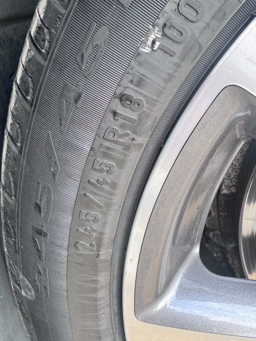 Jante originale Mercedes 18” cu anvelope Pirelli – pachet complet