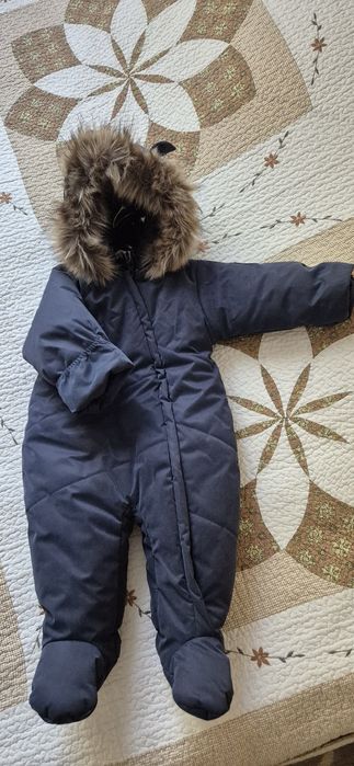 Комбинезон для новорожденных зимний.