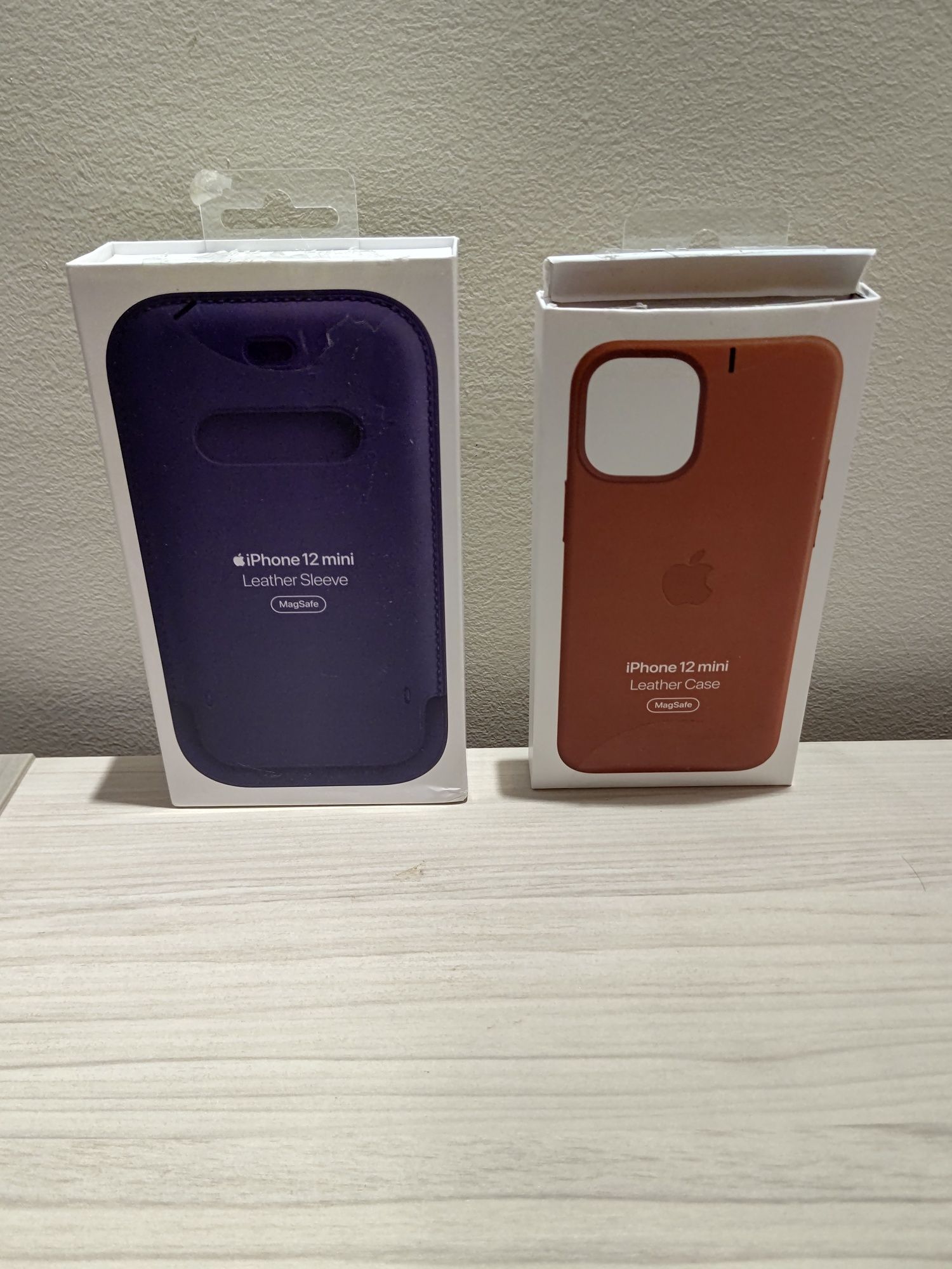 iPhone 12 mini leather case