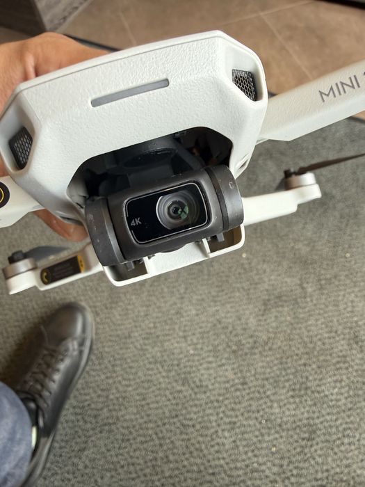 Dji mini 2 fly more combo в перфектно състояние на 180мин полет