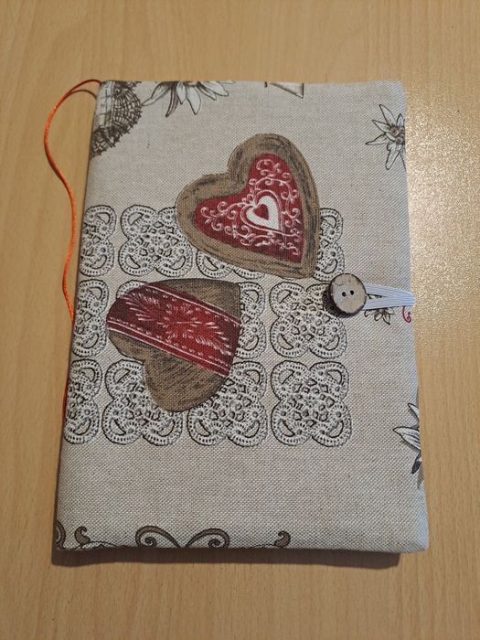 Текстилни калъфи за книги