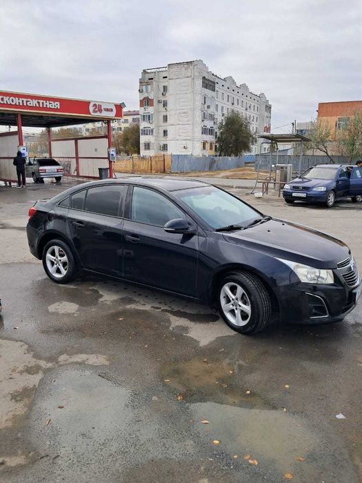 Легковой автомобиль