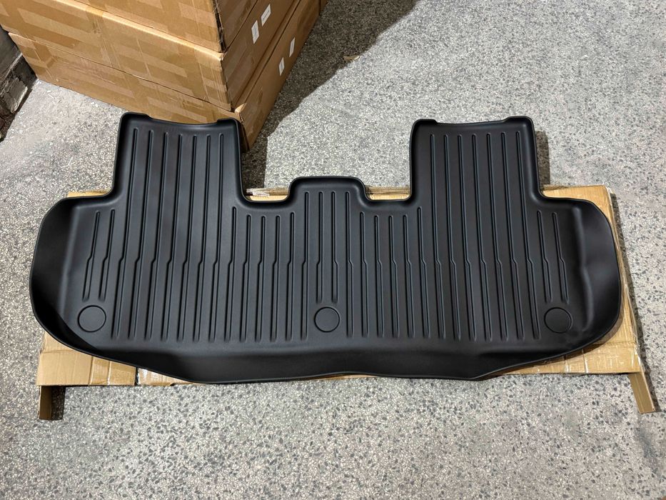 Гумени стелки TPE за Tesla Model Y Juniper - Стелки За Тесла Двуслойни