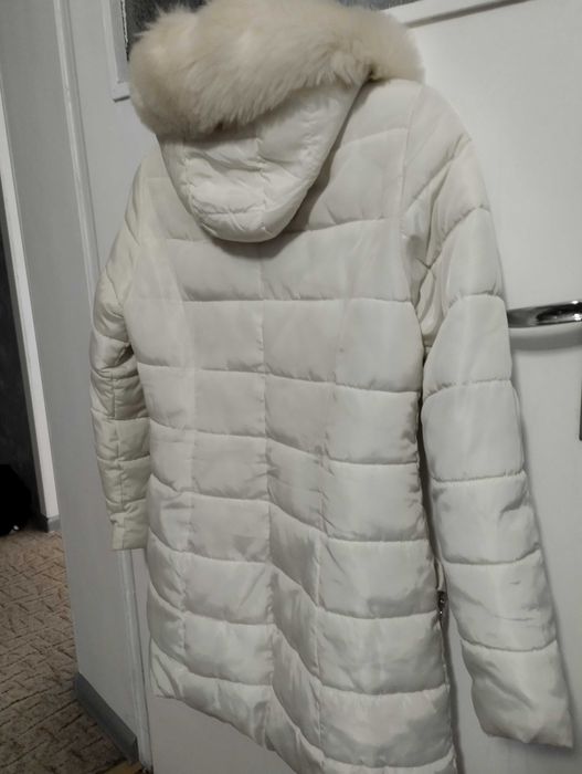 Зимно яке с качулка и пух