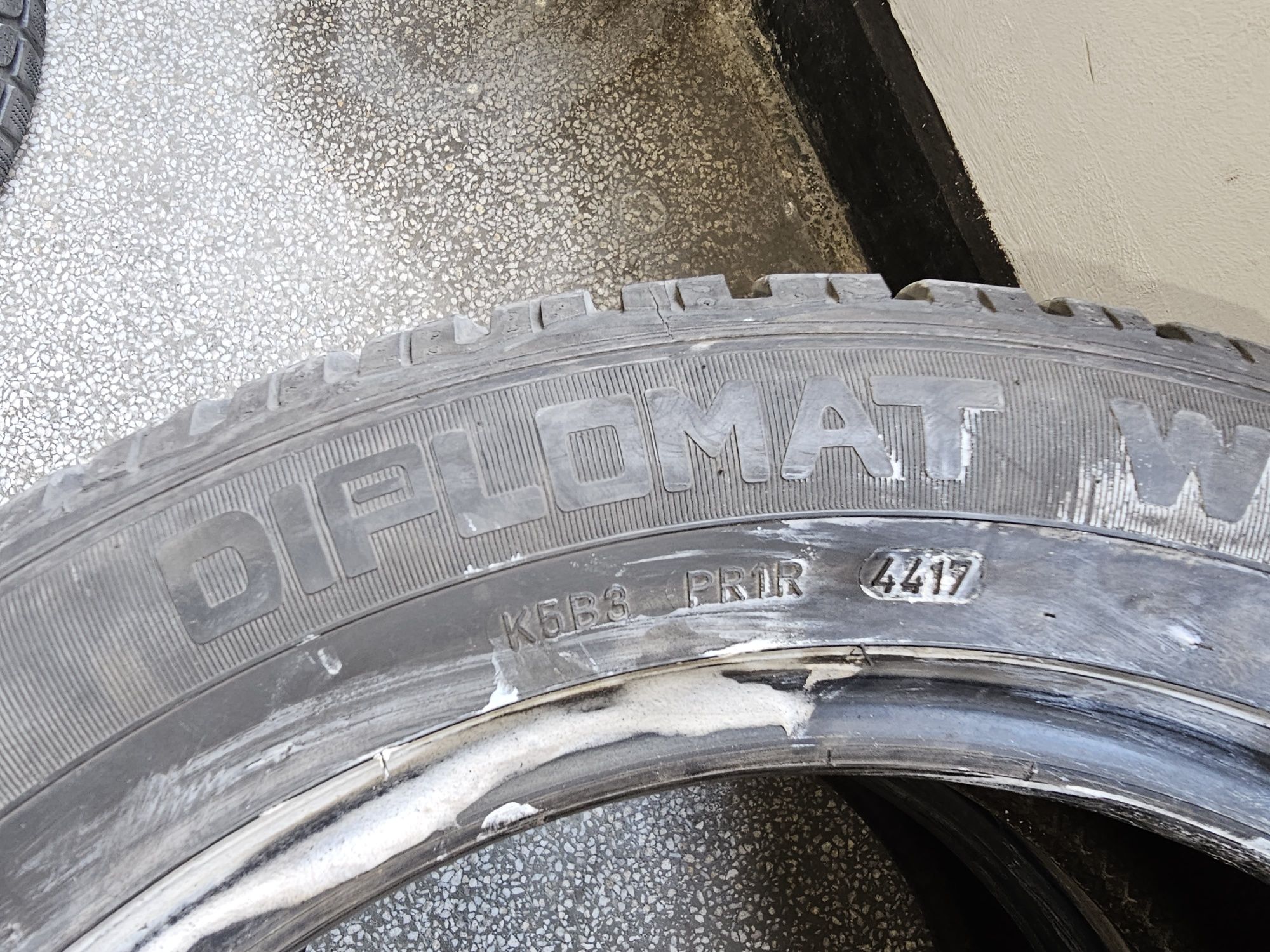 Lassa Snoways 215/55 R16 93H