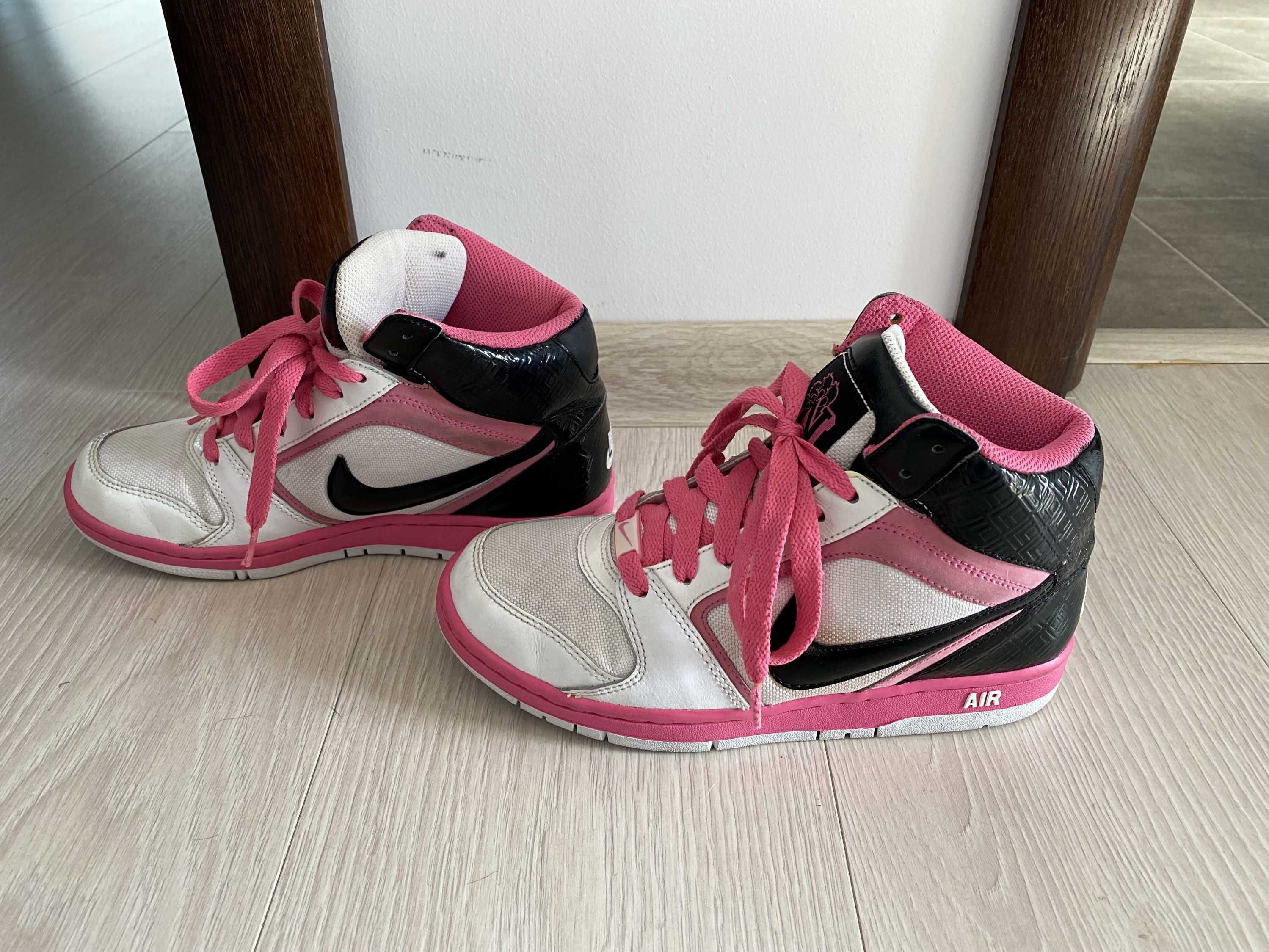 Sneakers NIKE Air Prestige (marime 38)