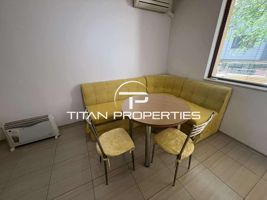 Дава се под наем Двустаен апартамент в Варна, Окръжна болница - 52 кв.м за 409 € - Снимка #2