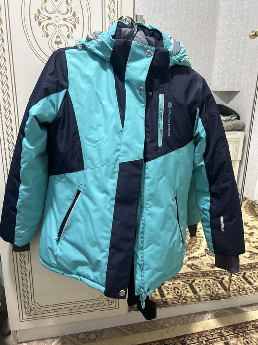 Лыжный костюм,теплый.