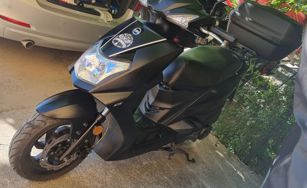 Scuter 125 cc categoria B  SYM Mask an 2019