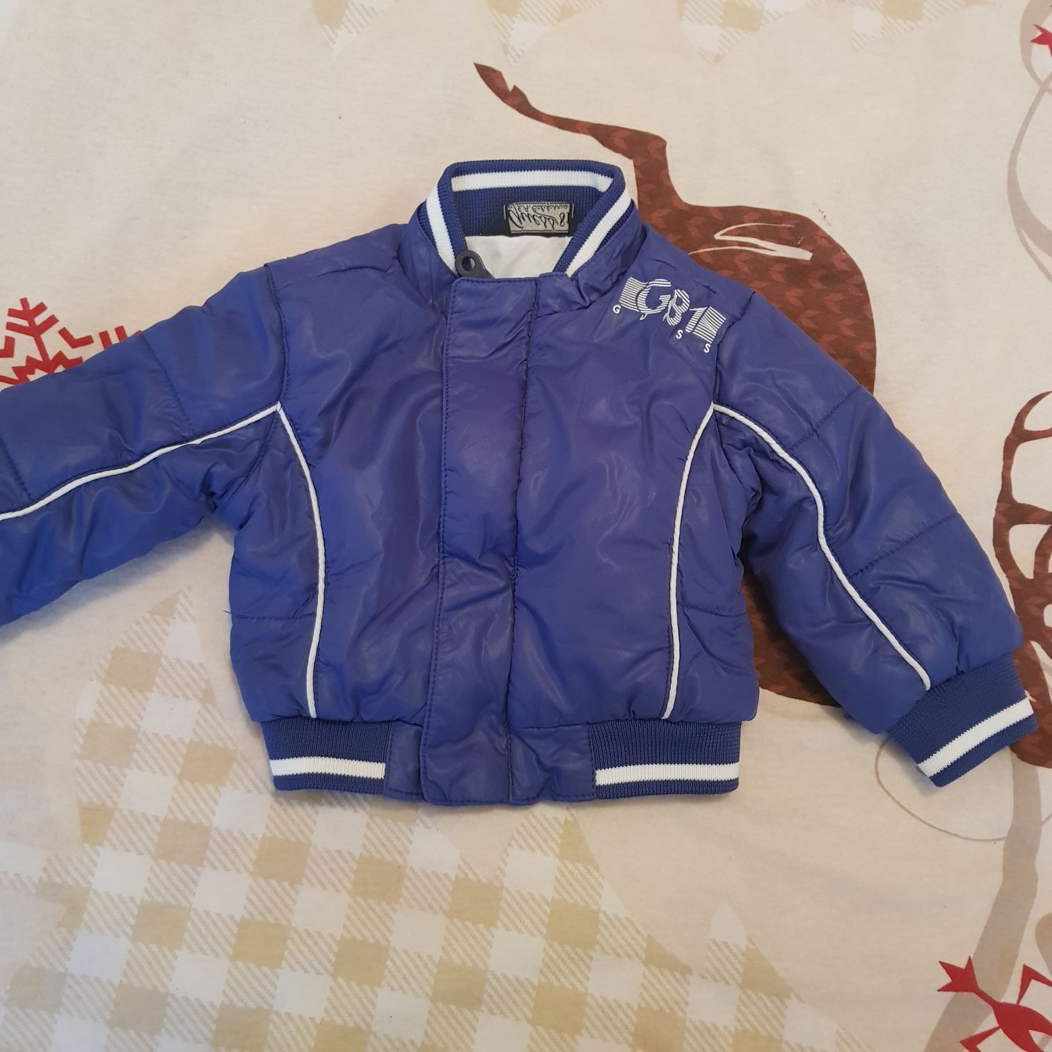 Guess бебешко яке