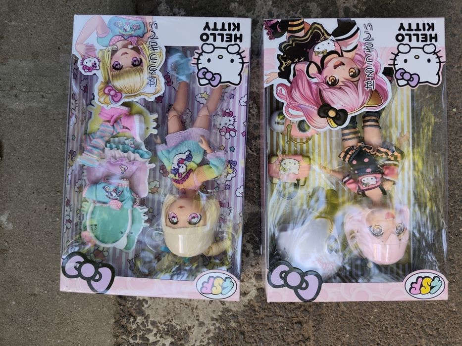 Papusa Manga Hello Kitty Golden Diva Roller & Manga Fashion