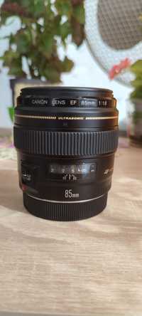 Vand Canon EF 85mm f 1.8 USM Obiectiv pentru Canon.