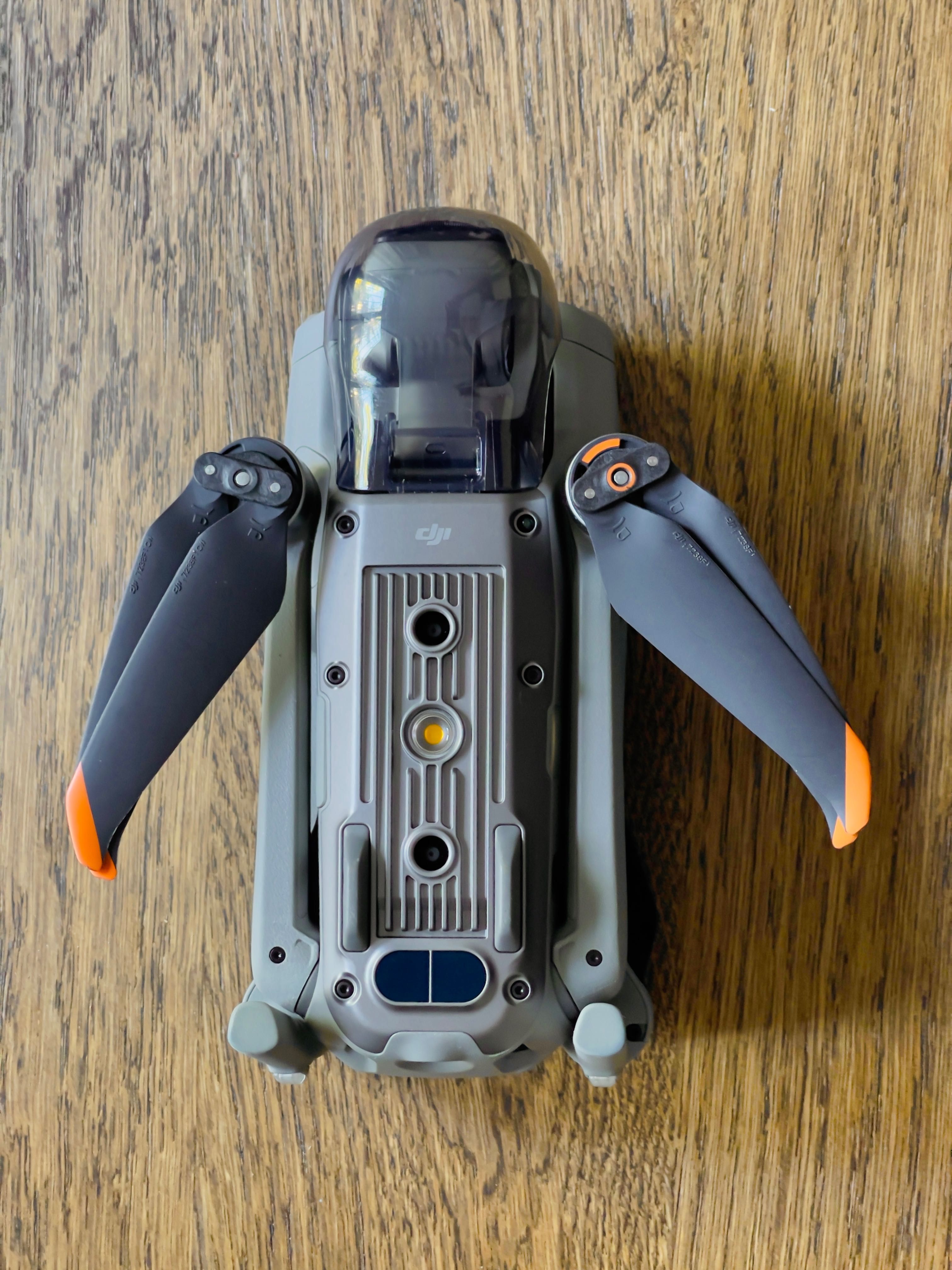 DJI AIR 2S fly combo