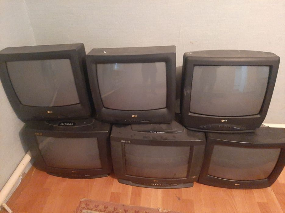 Продам телевизор 5000 тг