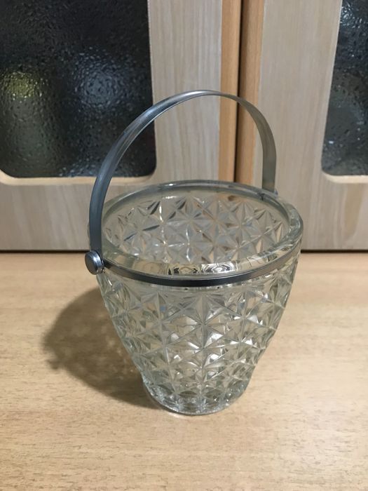 Вазочки чешское стекло