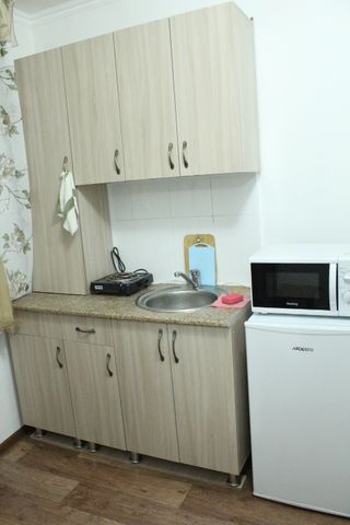 2х комнатная посуточно На площади. ДК. Управление. Есть воданагревател