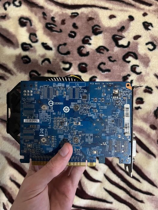 Видеокарта Gtx 750 1 gb