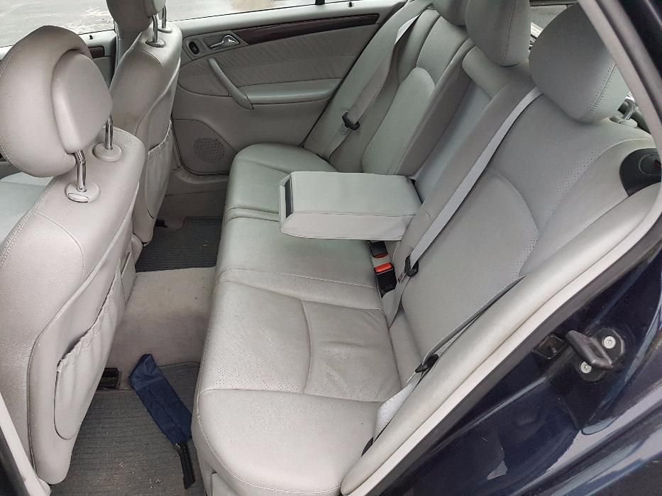 На Части! Mercedes C-Класа W203 270 CDI Ръчни Комби Кожа Avangarde