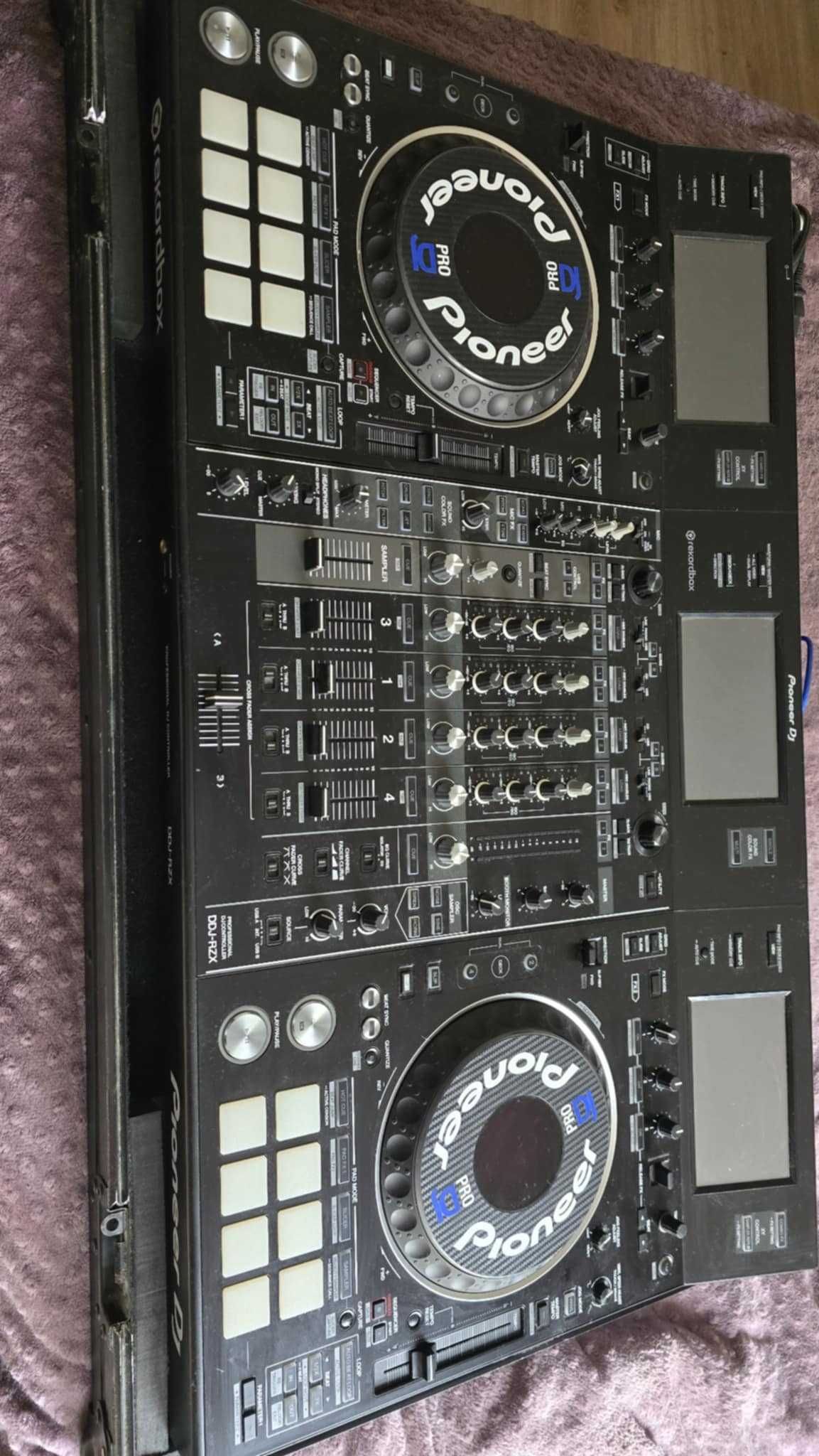 Pioneer DDJ-RZX контролер
