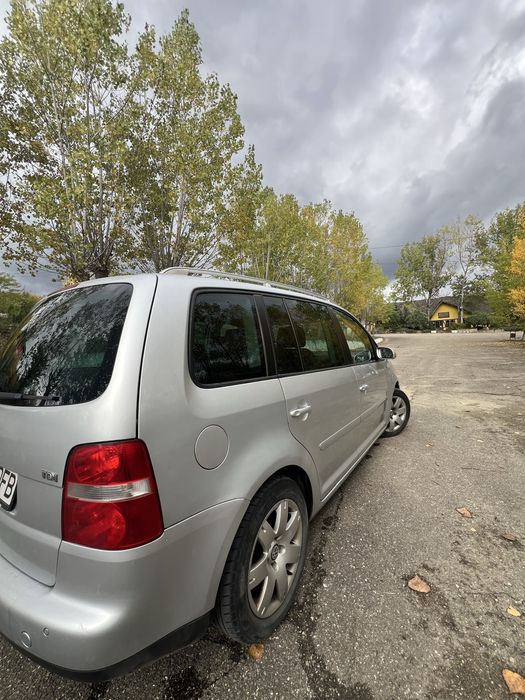 Volkswagen Touran 2.0 TDI