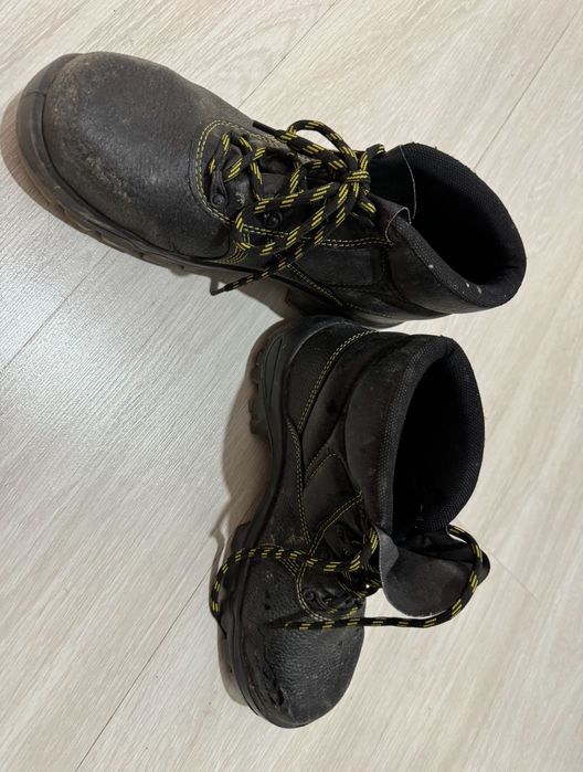 Спецодежда и обувь