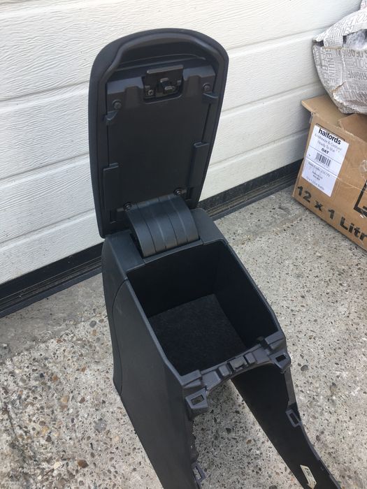 Cotiera Toyota Corolla E21 2019-2022