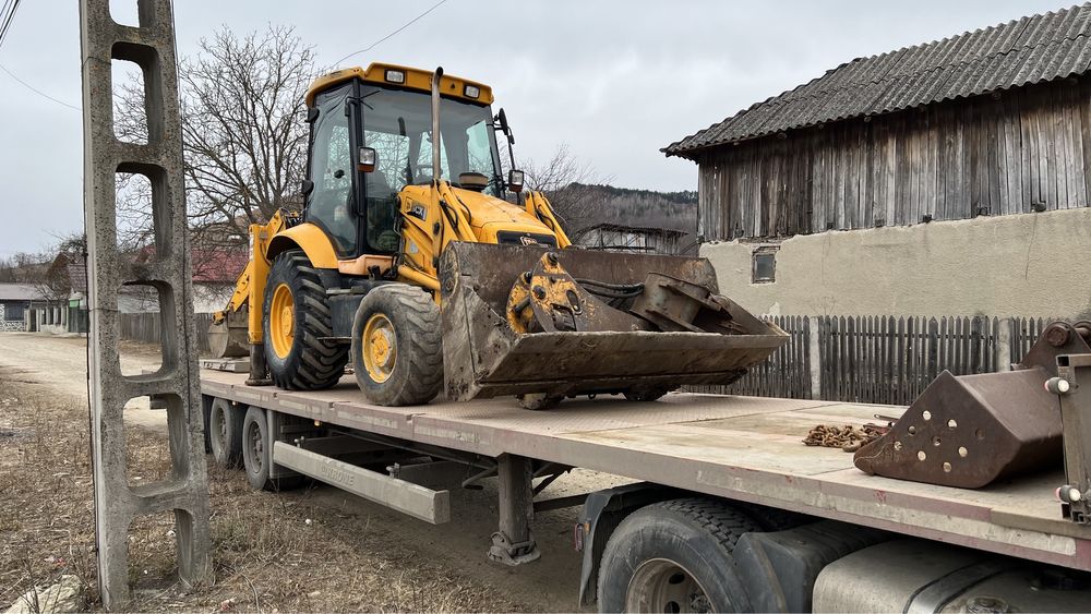 Închiriere / Închiriez buldoexcavator