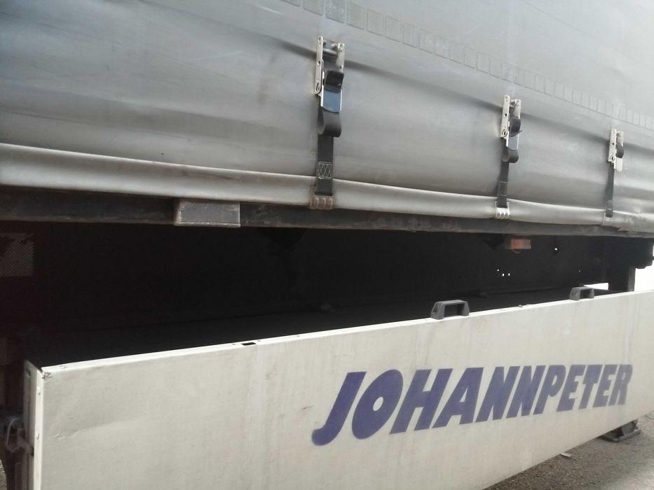 Полуремарке Krone Profi Liner 2014,стандартно,тристранна щора