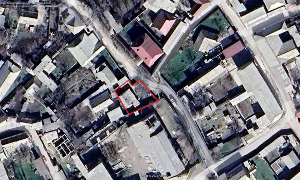 Xovli uy 4 sotix Ohangaron shaxar markazi Bo'ston MFY Bodomzor 33