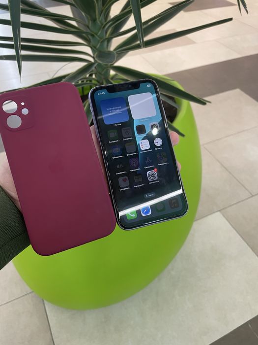 Продам телефон 11 iPhone 128 ГБ