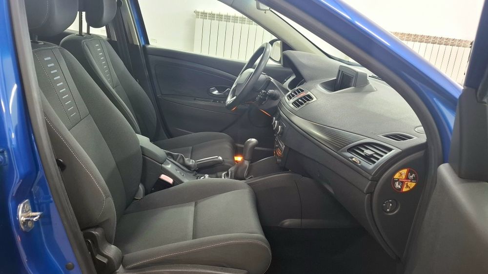 Renault Megane 3 benzina 1.6i-16v , stare foarte buna