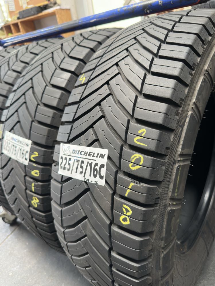 225/75/16c michelin mixte