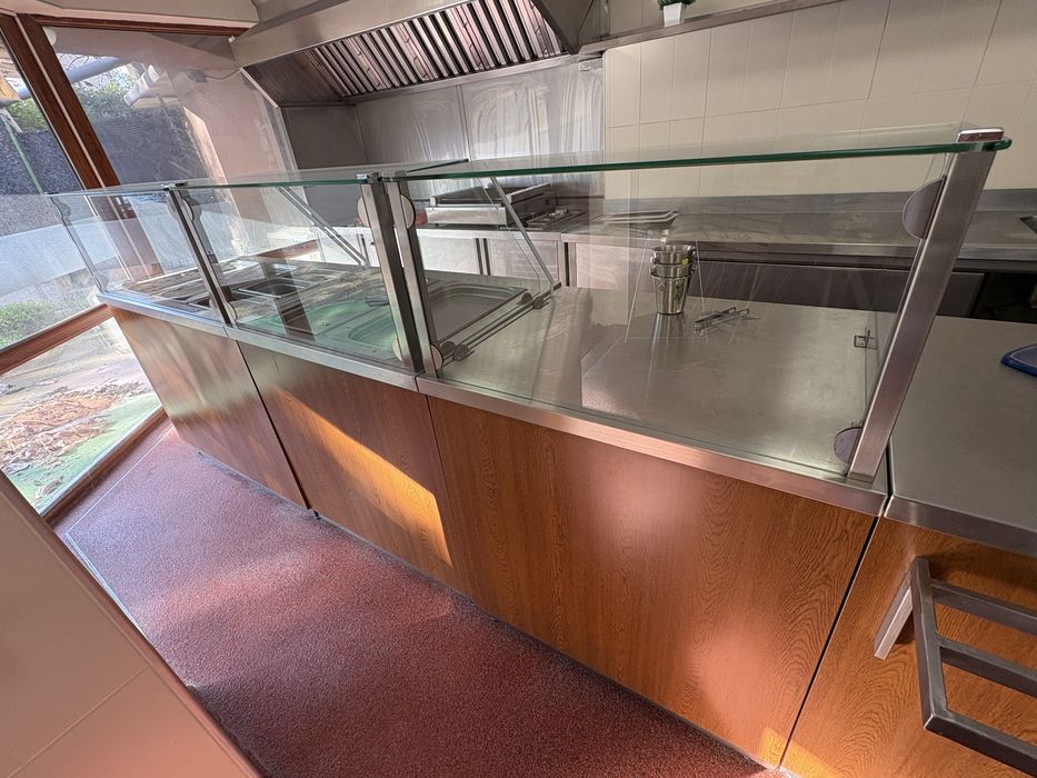 Хладилни витрини, оборудване за хранителен магазин / КАТО НОВО