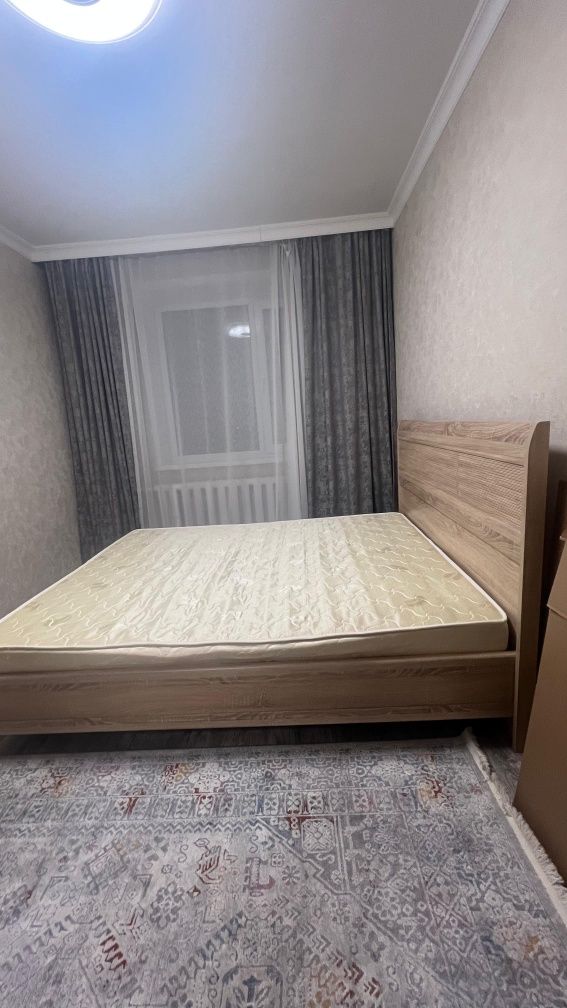 Продается спальный гарнитур