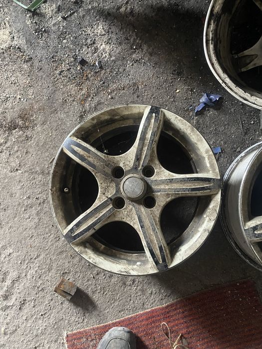 Диски  14R  лехко сплав