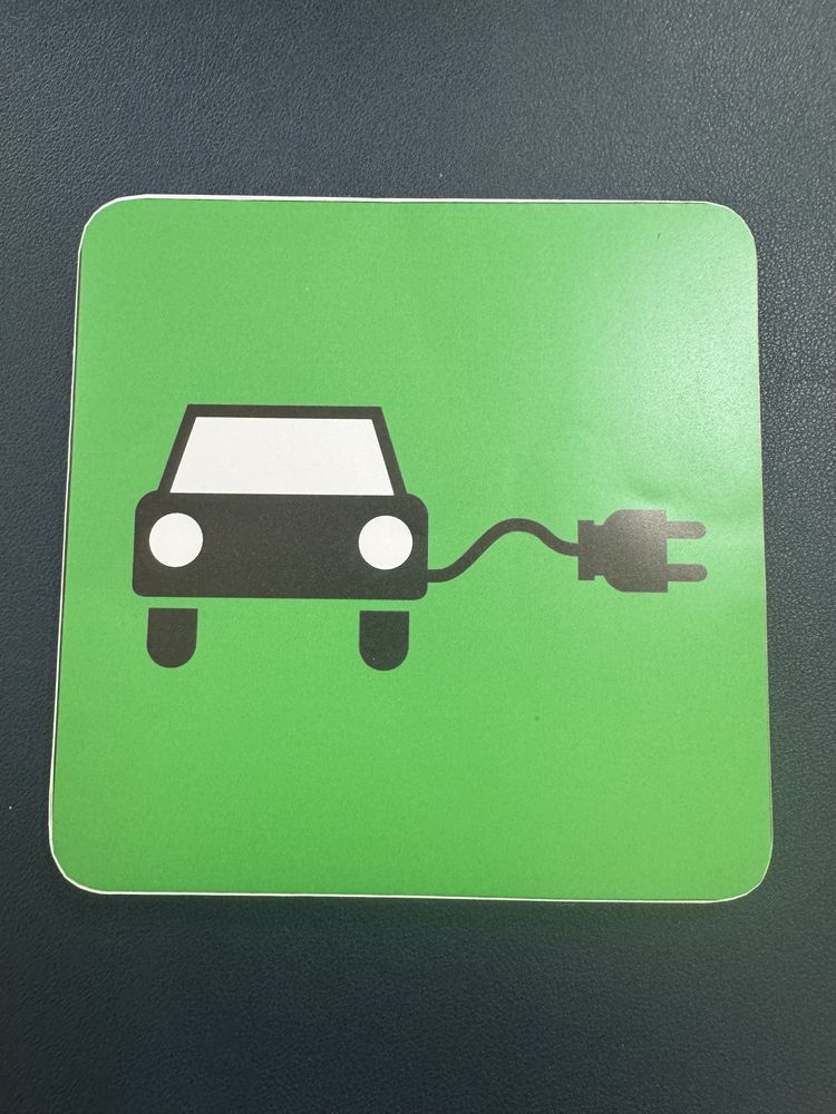 Наклейка для электромобиля