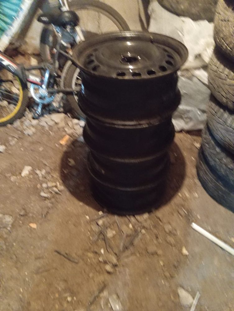 Продам диски на 15