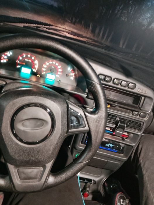 Продаю ваз 2114.