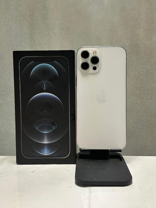 Iphone 12 pro max  идеал в продаже