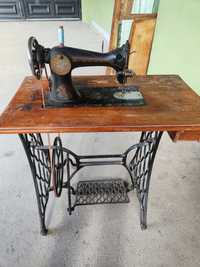 Швейная машина старого образца