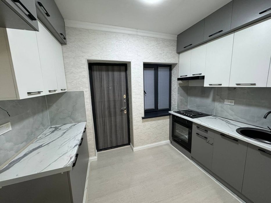 Юнусобод 10кв 2/1/5 Сотилади